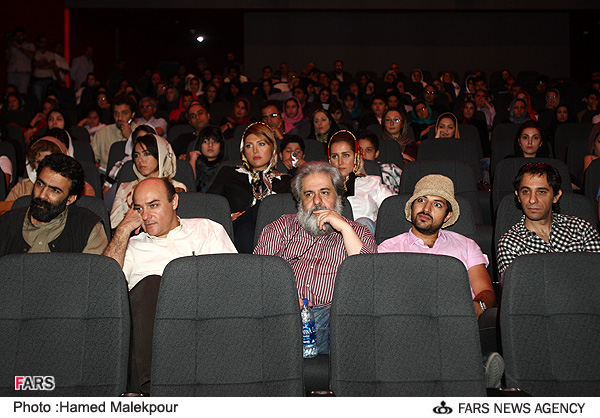 مراسم نقد و بررسی فیلم «کیفر» در پردیس سینمایی ملت