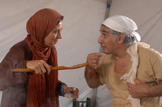 مهدی هاشمی و مهتاب کرامتی در نمایی از فیلم فرزند چهارم