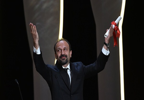 اصغر فرهادی برنده جایزه بهترین فیلمنامه در کن شصت و هشتم