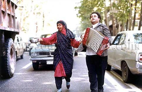 نمایی از فیلم هنرپیشه ساخته محسن مخملباف