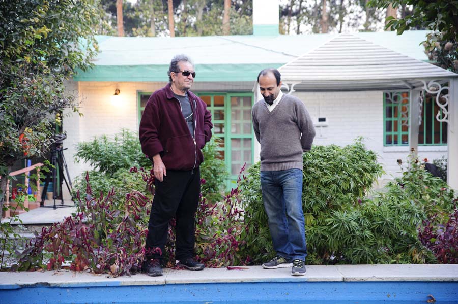 داریوش مهرجویی و اصغر فرهادی در فیلم موج نو ساخته احمد طالبی نژاد