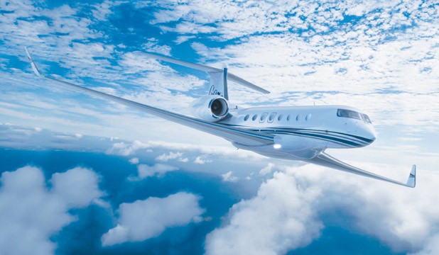 پیتر جکسون جت ۶۸ میلیون دلاری‌اش را قرض داد