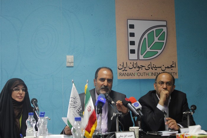 ایل بیگی در نشستی رسانه ای برنامه های گردهمایی سالانه عکاسان و فیلمسازان را تشریح کرد