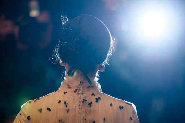 همه‌چیز درباره لباس ترانه علیدوستی در کن