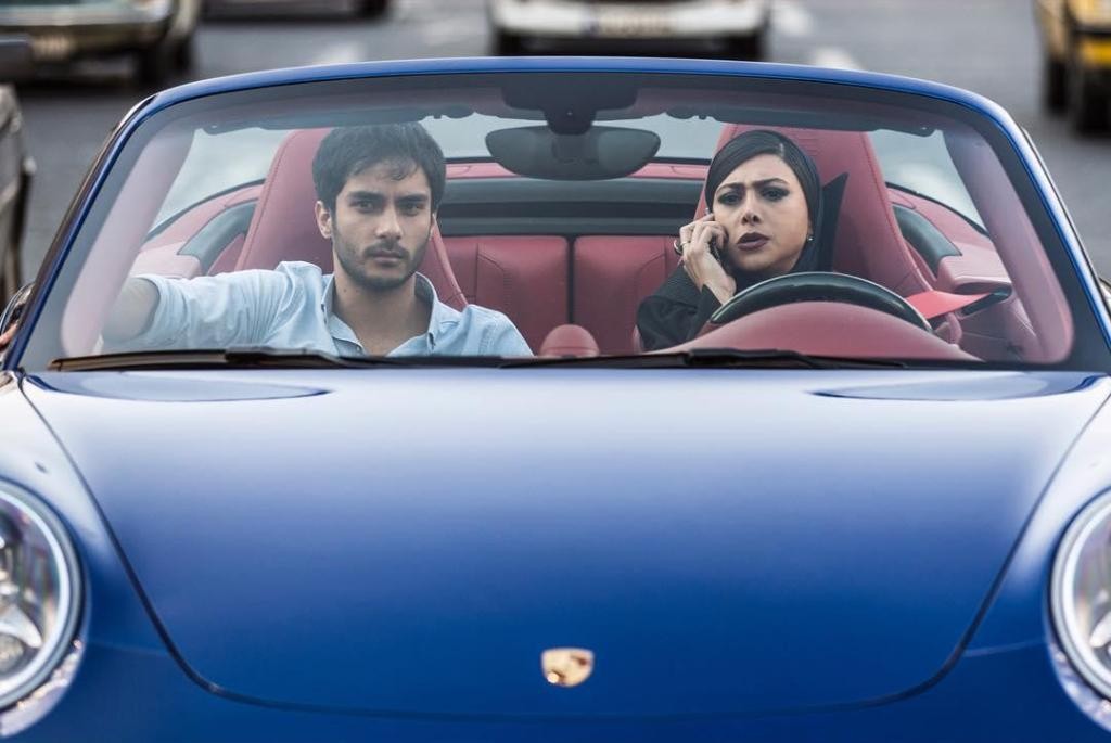 اکران ٥٠ کیلو آلبالو متوقف شد