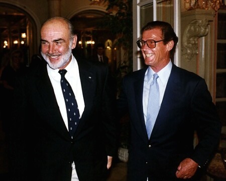 کنایه های راجر مور به شون کانری