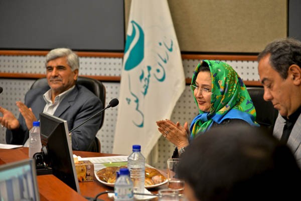 بنیاد کتایون ریاحی، «کمک» یک ساله شد