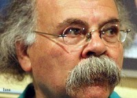 کانون ملی منتقدان تئاتر ایران درگذشت جاهد جهانشاهی را تسلیت گفت