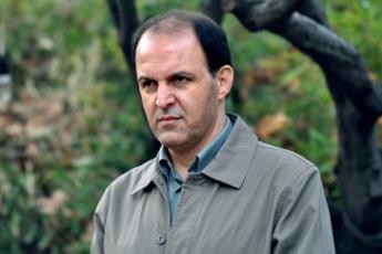 سید جمال ساداتیان :سایه سیاست را از سینما بردارید