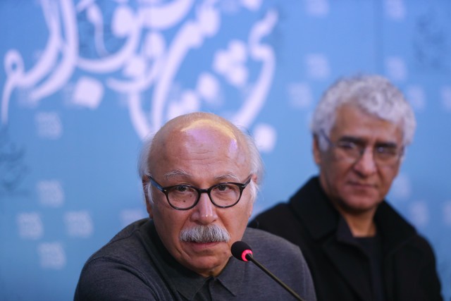 داوودنژاد در نشست فیلم «فِراری»: فکر می‌کنم سال به سال دریغ از پارسال!