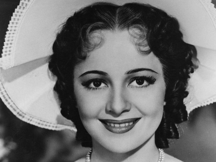 ادای احترام آکادمی اسکار به ستاره ۱۰۴ ساله سینما